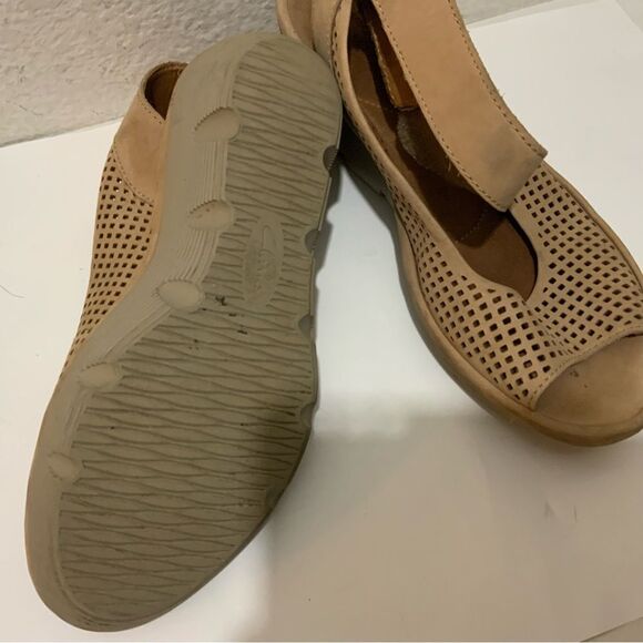 Clarks Reedly Waylin Leather Strap Wedges Heels Sandals 10W - Picture 5 of 10